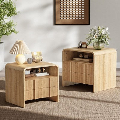 Zestaw 2 nowoczesnych szafek nocnych z szufladą, otwartą półką i ryflowanym frontem, dąb