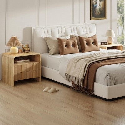 Zestaw 2 nowoczesnych szafek nocnych z szufladą, otwartą półką i ryflowanym frontem, dąb